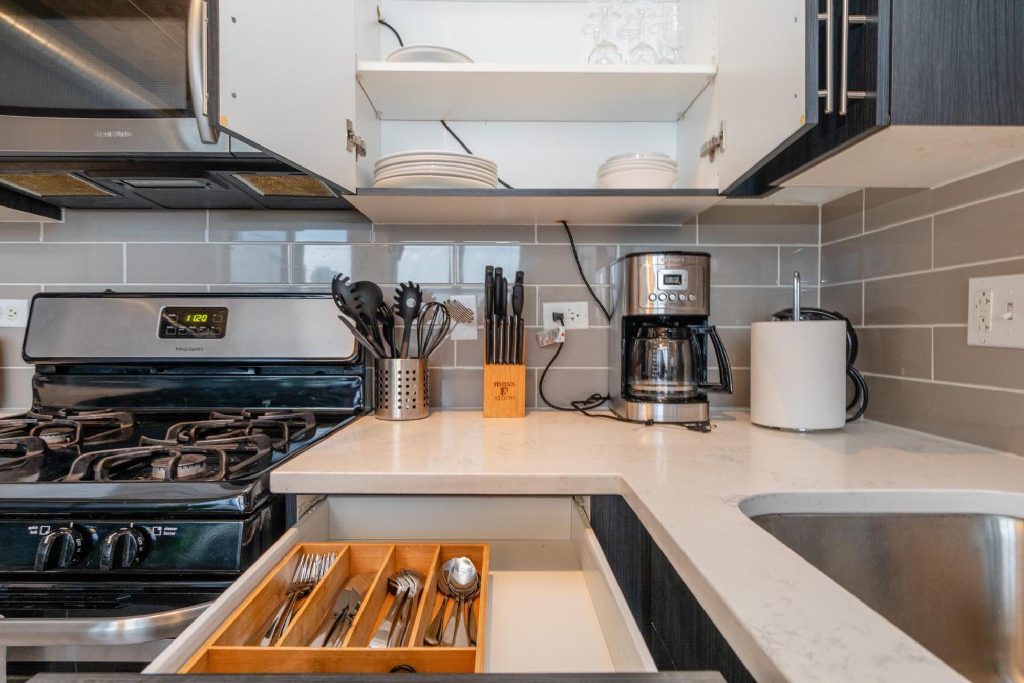 Family Friendly 2Br South Loop Suite With Optional Parking And Gym Access Sleeps Up To 8 Near Mccormick Place And Soldier Field شيكاغو المظهر الخارجي الصورة