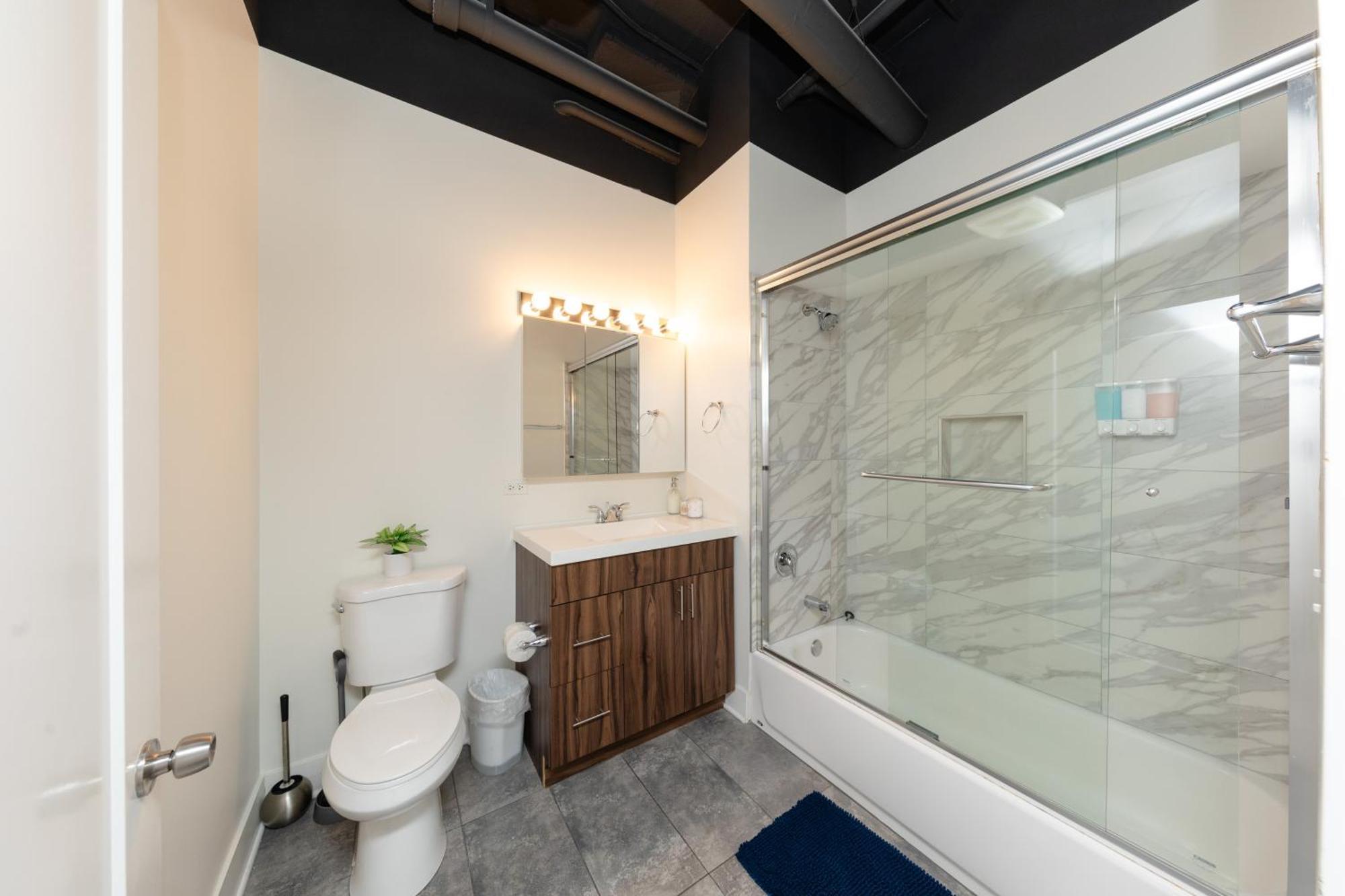 Family Friendly 2Br South Loop Suite With Optional Parking And Gym Access Sleeps Up To 8 Near Mccormick Place And Soldier Field شيكاغو المظهر الخارجي الصورة