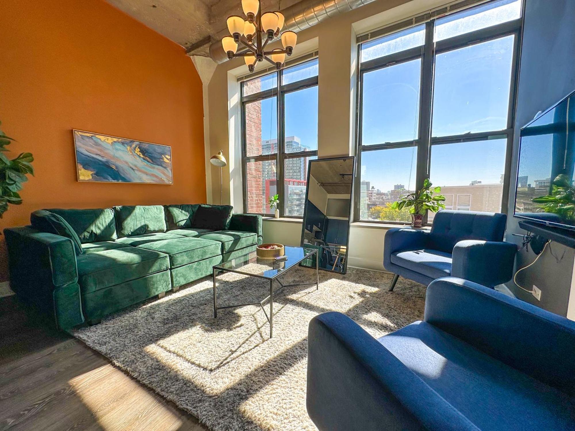 Family Friendly 2Br South Loop Suite With Optional Parking And Gym Access Sleeps Up To 8 Near Mccormick Place And Soldier Field شيكاغو المظهر الخارجي الصورة